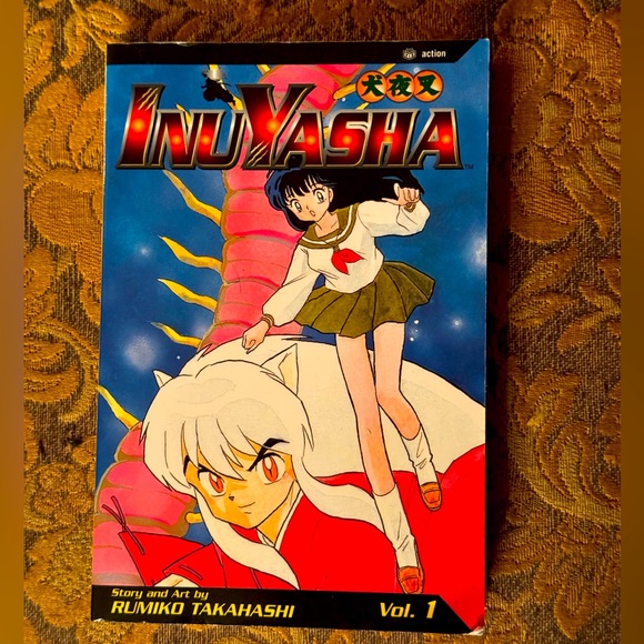 InuYasha volume 1 - Picture 1 of 10